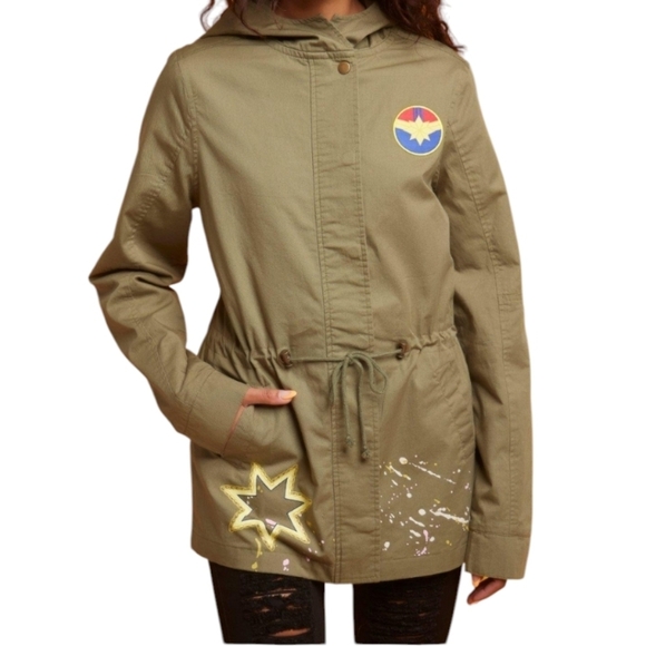 Her Universe Marvel Ms. Marvel Patch Anorak army green Women's Jacket Sz M - Picture 2 of 11